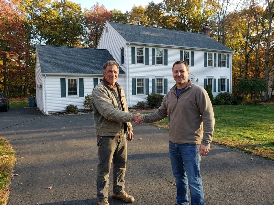 Roofing in Hartford, Honest work, backed in writing